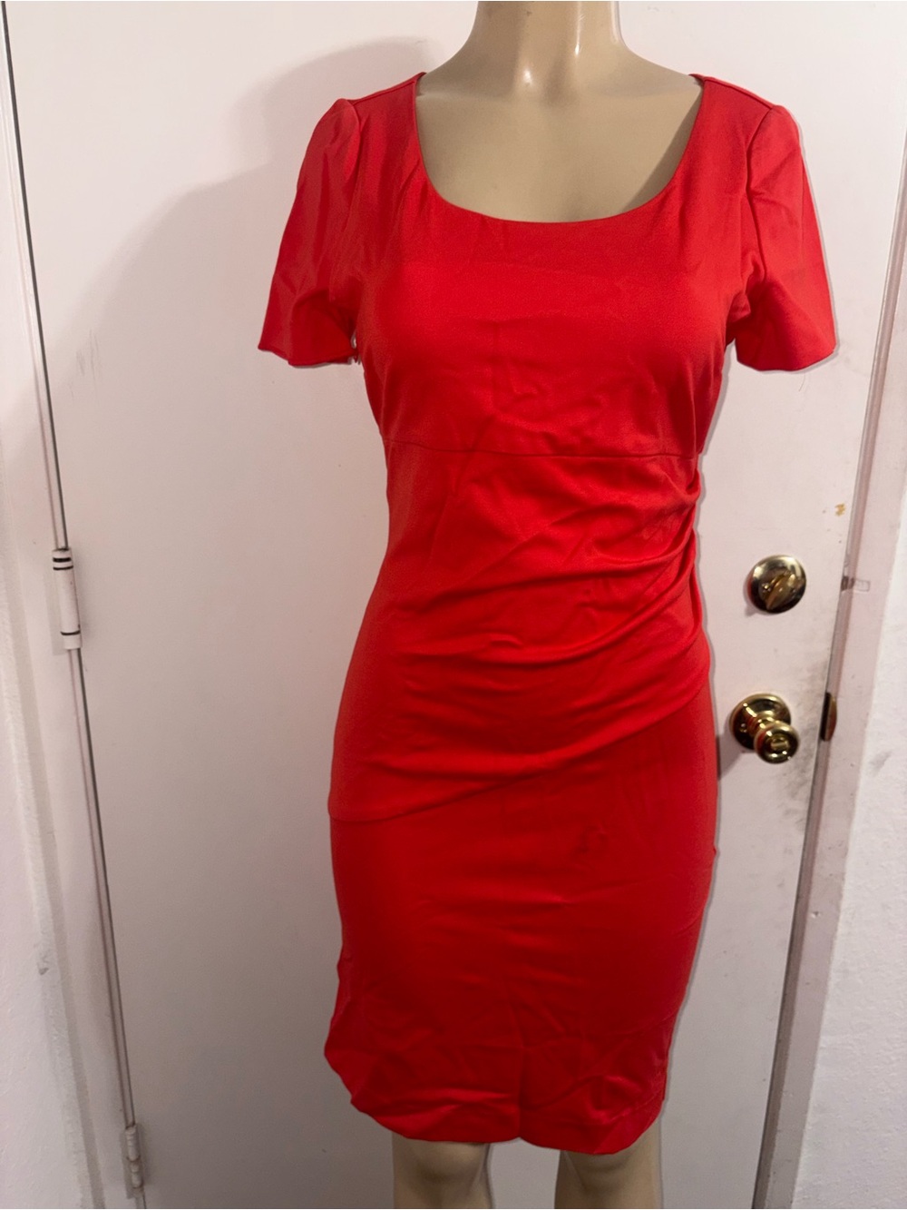 Red Scoop Neck Women's Sheath Dress